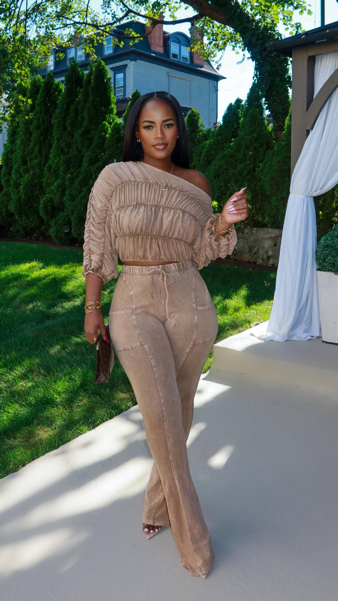 💋 The Off-Duty Diva Set – Distressed Off-Shoulder Two-Piece