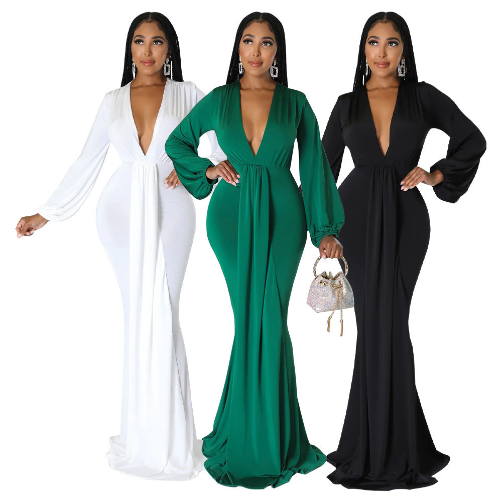 Midnight Allure – Deep V Long Sleeve Gown