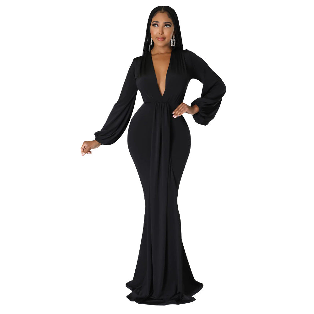 Midnight Allure – Deep V Long Sleeve Gown