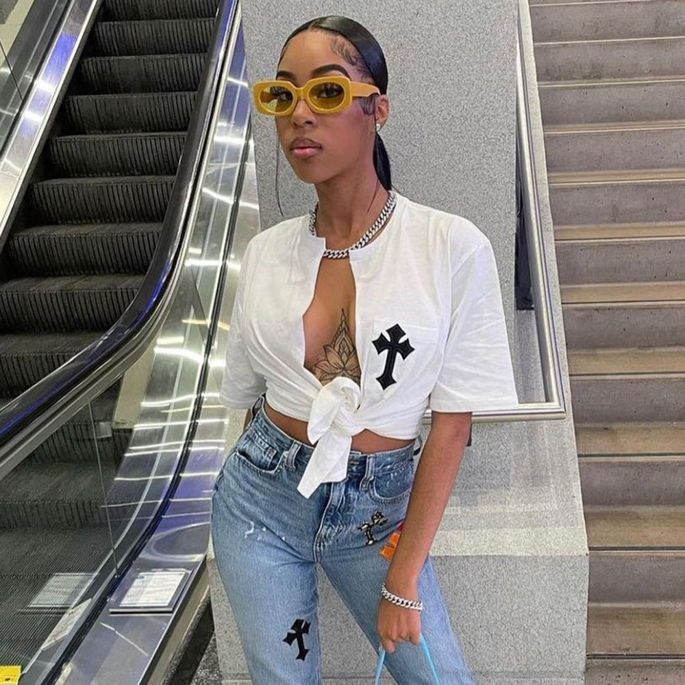 Cross Cut-Out Pocket Tee – Casual Streetwear Essential