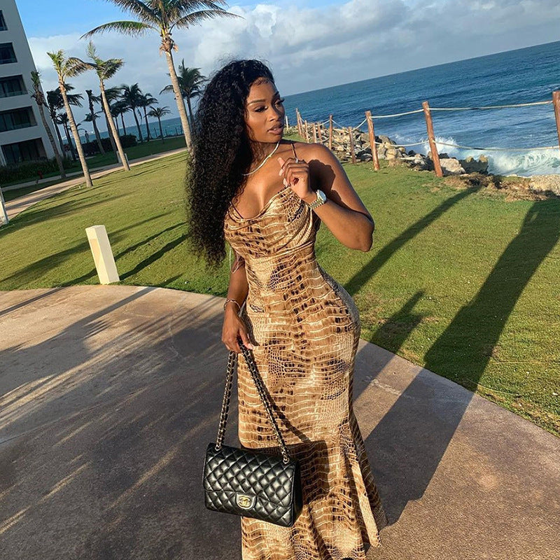 ✨ Summer Seduction Maxi Dress – Backless V-Neck Elegance