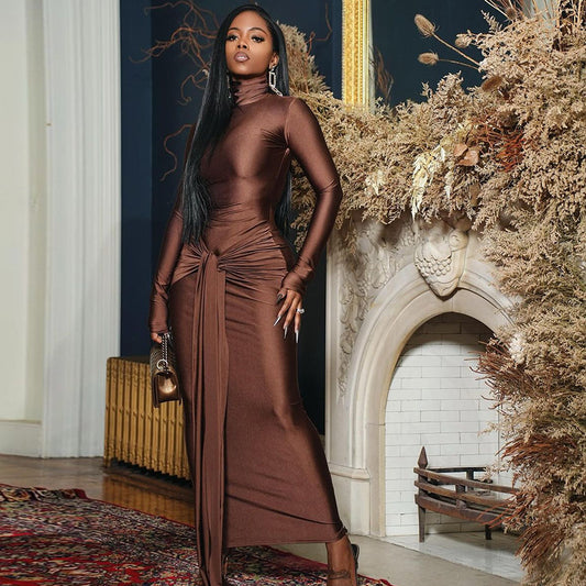 Minimal Muse Long-Sleeve Tie Midi Dress